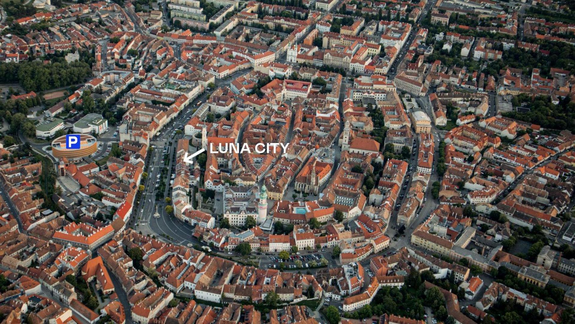 Luna City Apartman Apartment Sopron Exterior photo